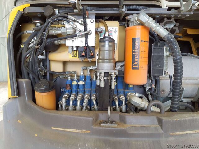 Chain excavator Volvo ECR50D