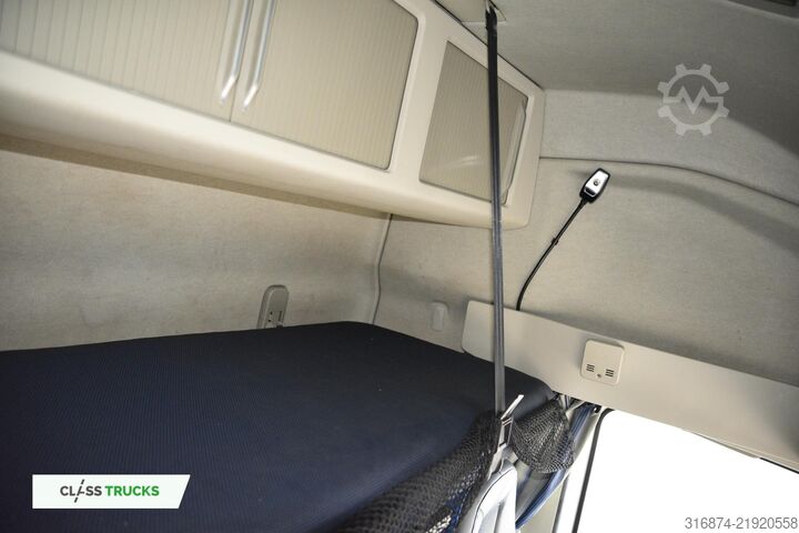 Standard tractor unit VOLVO FH 460 Globetrotter XL i-Save