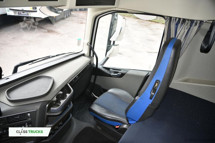 Standard tractor unit VOLVO FH 460 Globetrotter XL i-Save