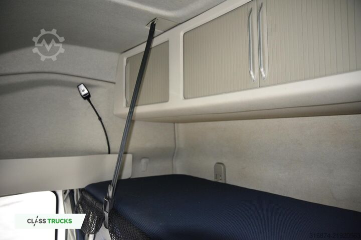 Standard tractor unit VOLVO FH 460 Globetrotter XL i-Save