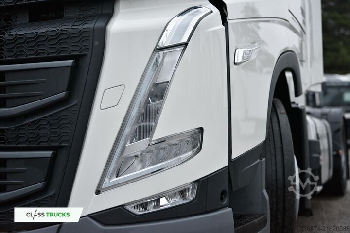 Standard tractor unit VOLVO FH 500 Globetrotter XL