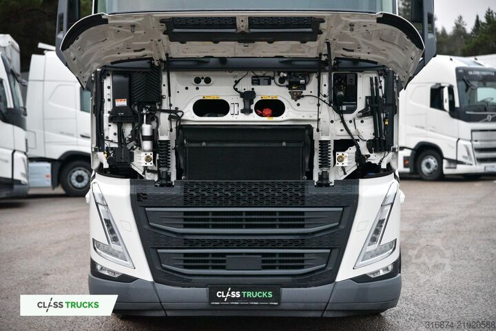 Standard tractor unit VOLVO FH 500 Globetrotter XL