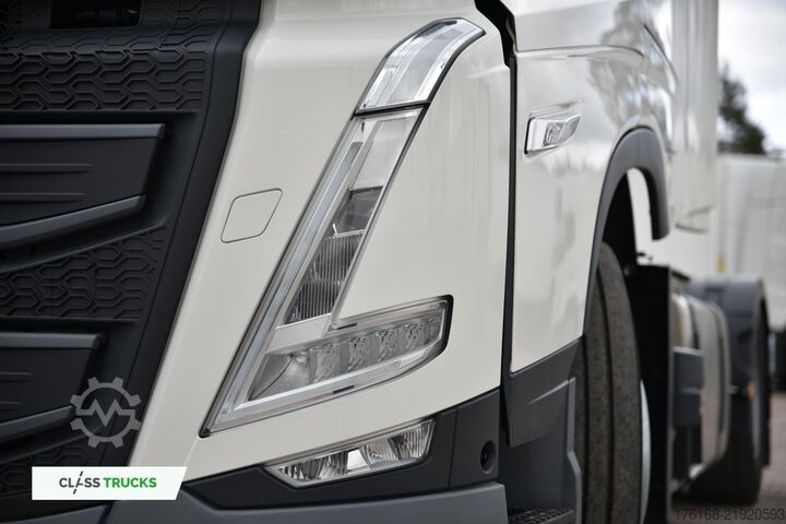 Standard tractor unit VOLVO FH 460 Globetrotter XL i-Save