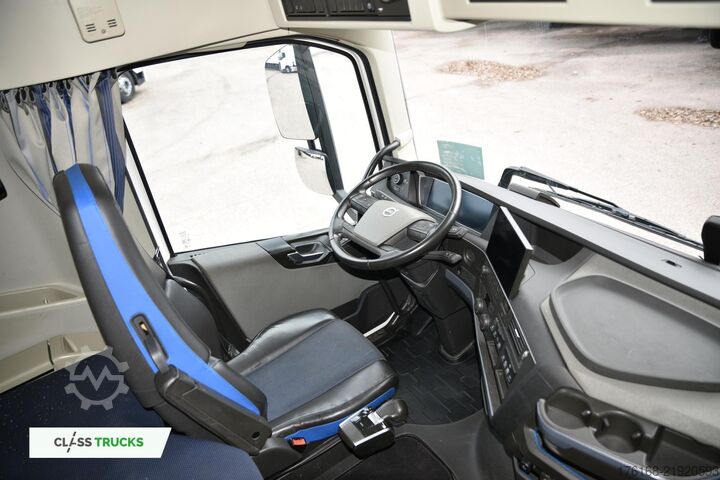 Standard tractor unit VOLVO FH 460 Globetrotter XL i-Save