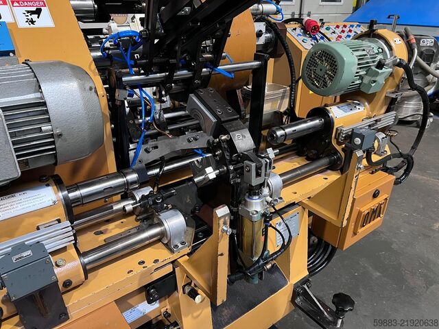 Woodturning machine / lathe Locatelli OMK300 + UF 150/220