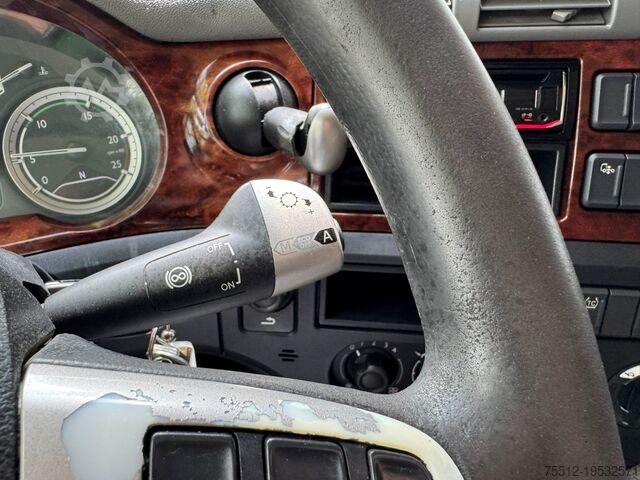 Standard-SZM DAF CF 330 / Euro 6 / Klima / NL Truck