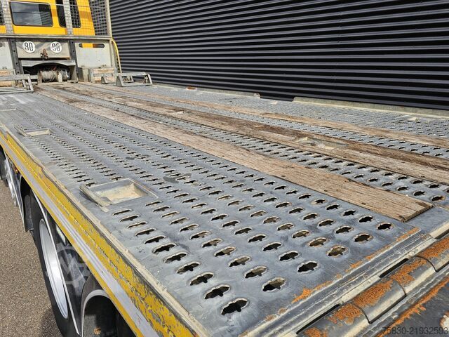 Recovery vehicle Iveco AD320S42 8x2 / RETARDER / WINCH / AUTO-TRANSPORTER