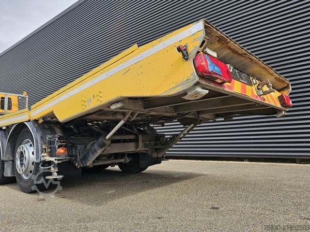 Recovery vehicle Iveco AD320S42 8x2 / RETARDER / WINCH / AUTO-TRANSPORTER