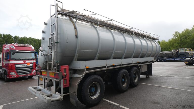Tank GS 3 AXLE WATER TANK TRAILER