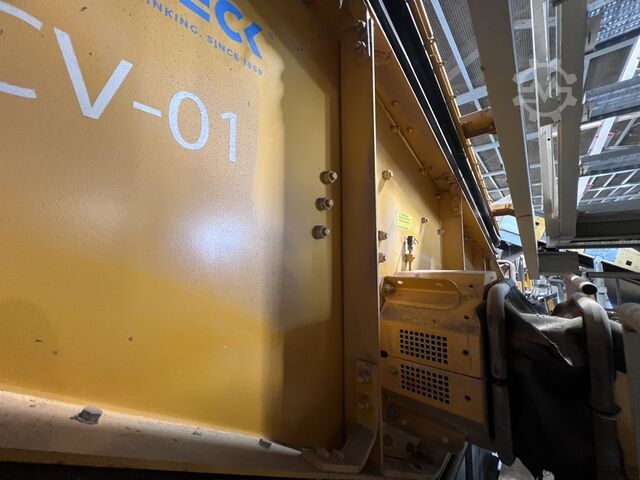 Vibratory finishing machine SPALECK SEWU 1400 3000 FS