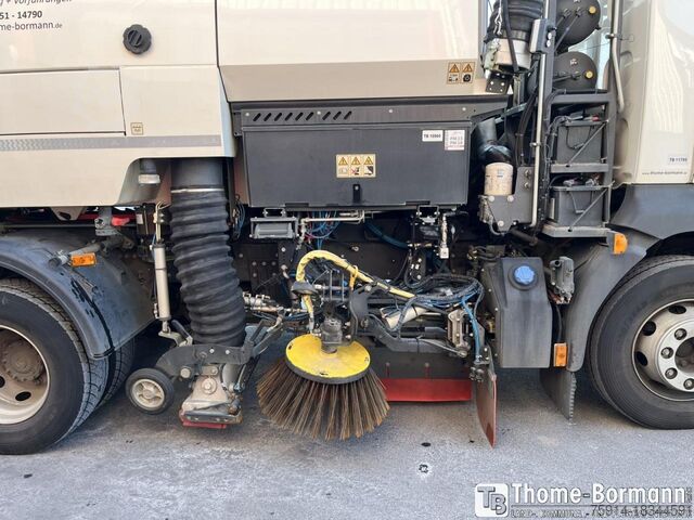 Kehrmaschine Bucher - GMeiner - Giletta V65h