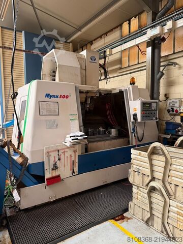 Vertical machining center DAEWOO MYNX 500