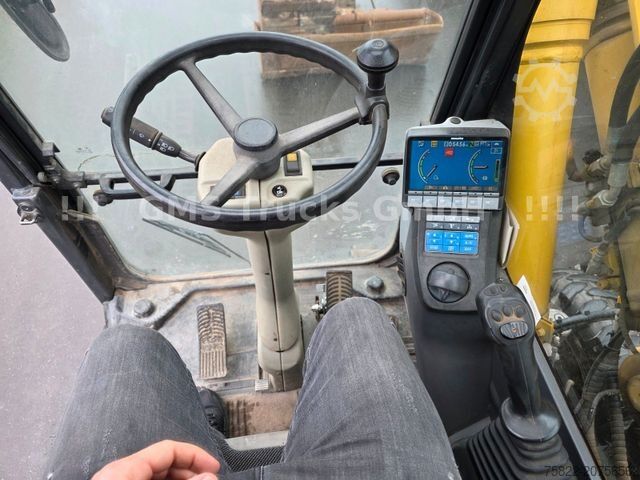 Mobilbagger KOMATSU PW 148 / NUR 5400h / Lehnhoff MS 10 / 2 Löffel