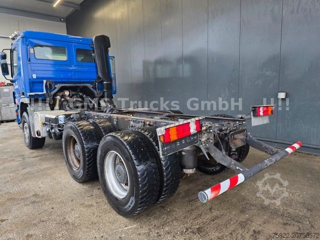 LKW-Fahrgestell MERCEDES-BENZ Actros 2646 / 6X4 / German / WB 3300
