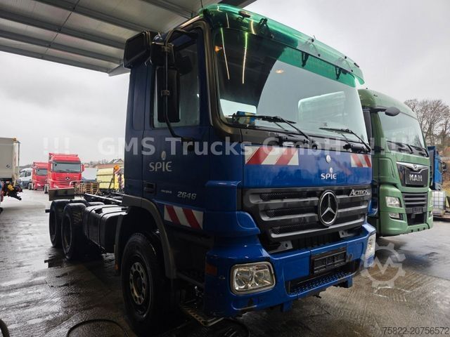 LKW-Fahrgestell MERCEDES-BENZ Actros 2646 / 6X4 / German / WB 3300