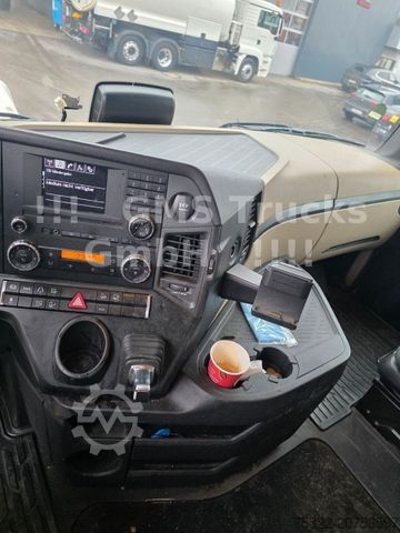 Volumen SZM MERCEDES-BENZ Actros 1848 / Retarder / Park Cool / German