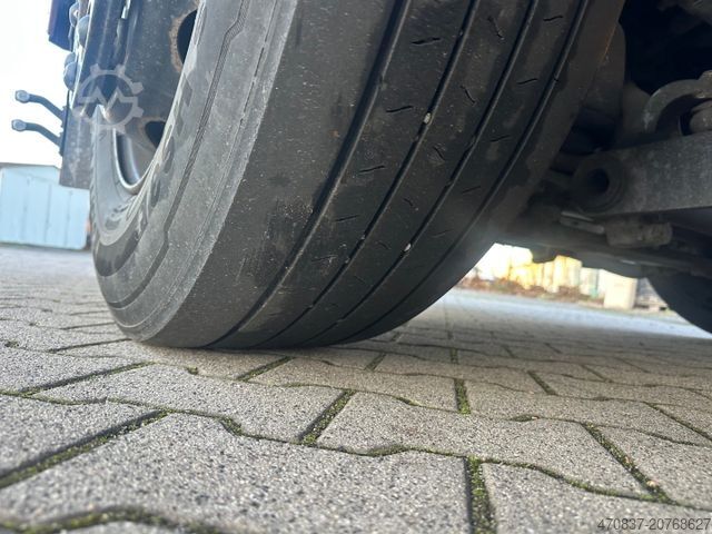 Viehtransporter LKW MERCEDES-BENZ Actros 2563 / Kaba 3 x Stock 50 m²