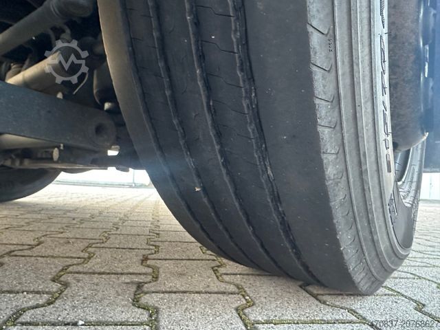 Viehtransporter LKW MERCEDES-BENZ Actros 2563 / Kaba 3 x Stock 50 m²