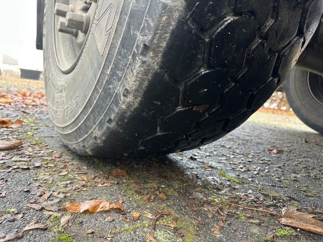 Kipper Auflieger SCHMITZ CARGOBULL SKI 24 / Liftachse / Rollplane