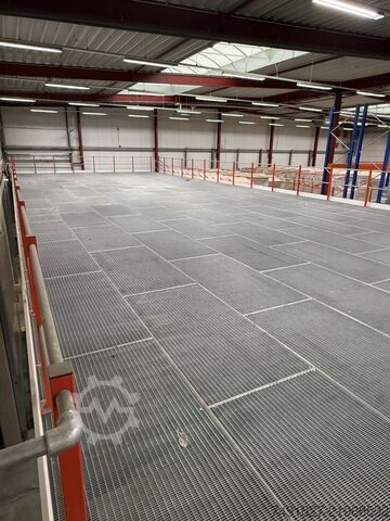 Mezzanine mit 363 m² Fläche – 500 kg/m² Traglast Lücht & Palm 