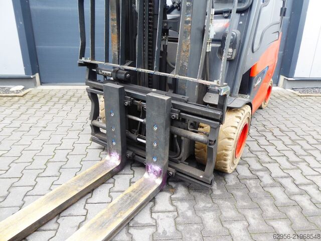 Elektro 4 Rad-Stapler Linde E35HL-01