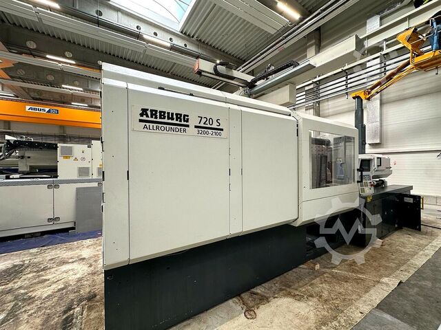 Injection molding machine Arburg 720 S 3200-2100