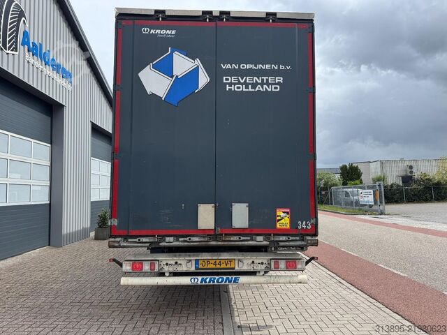 Curtain sided Krone SD, Lift-Axle