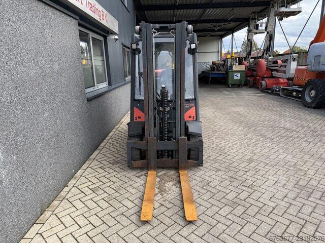  LINDE H25T-02 Triplo 470 Freelift / 3e Functie LPG 2019