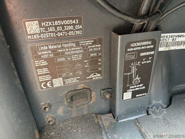  LINDE H25T-02 Triplo 470 Freelift / 3e Functie LPG 2019