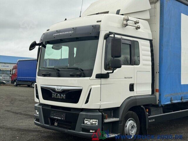 LKW mit Pritsche & Plane MAN TGL 12.250 XXL Haus -Edscha Schiebeplane - LBW