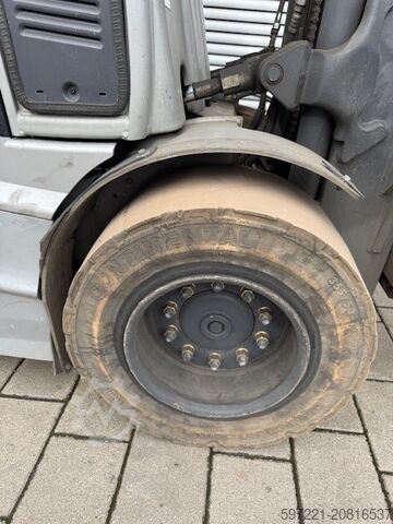 Electric - 4 wheels Still RX60-50/600