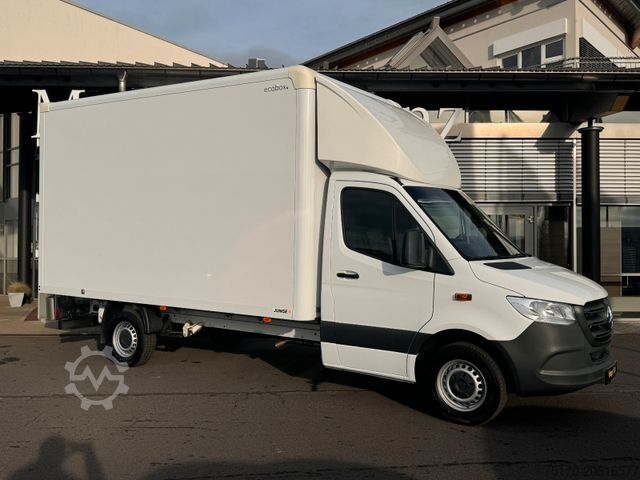 Transporter mit Koffer MERCEDES-BENZ Sprinter 315 CDI Möbelkoffer Treppe Windabweiser