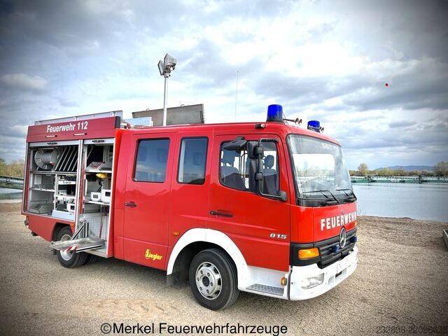 Fire engine Atego LF 8/6 Mercedes-Benz Atego 815