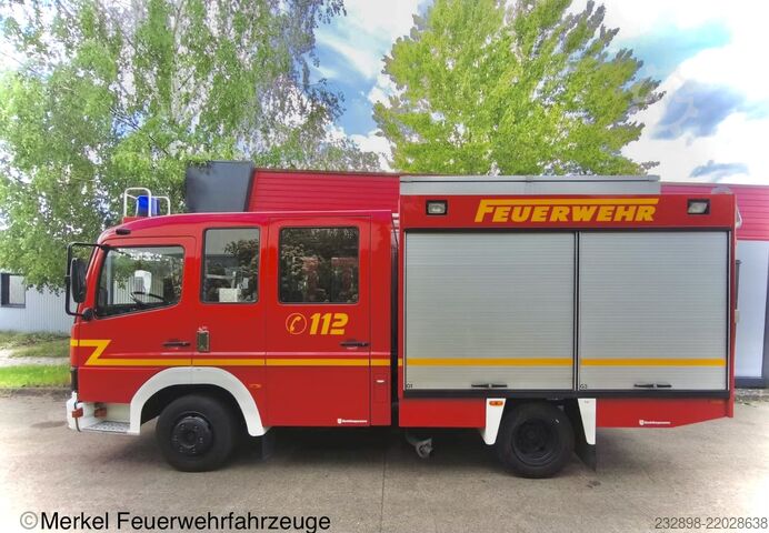 Fire engine Atego LF 8/6 Mercedes-Benz Atego 815