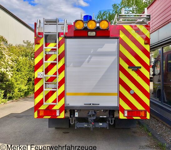 Fire engine Atego LF 8/6 Mercedes-Benz Atego 815