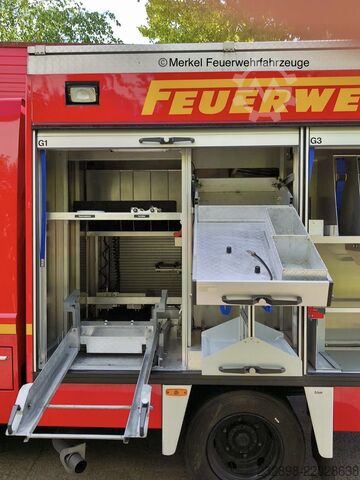 Fire engine Atego LF 8/6 Mercedes-Benz Atego 815
