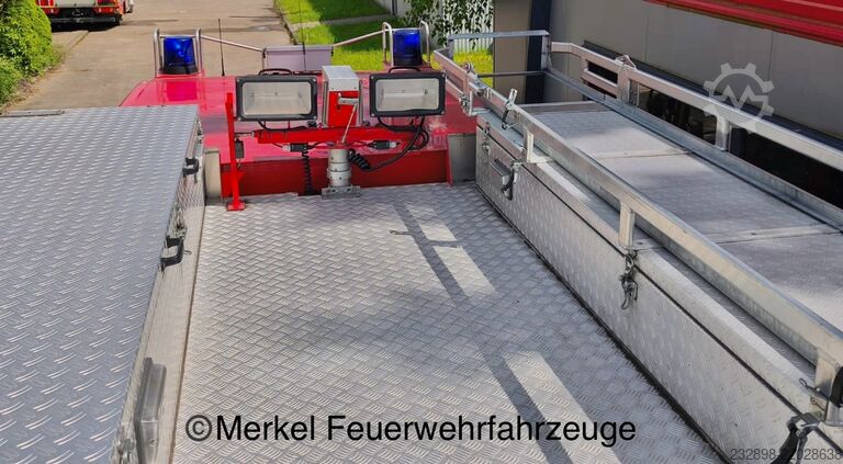 Fire engine Atego LF 8/6 Mercedes-Benz Atego 815