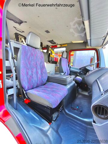 Fire engine Atego LF 8/6 Mercedes-Benz Atego 815