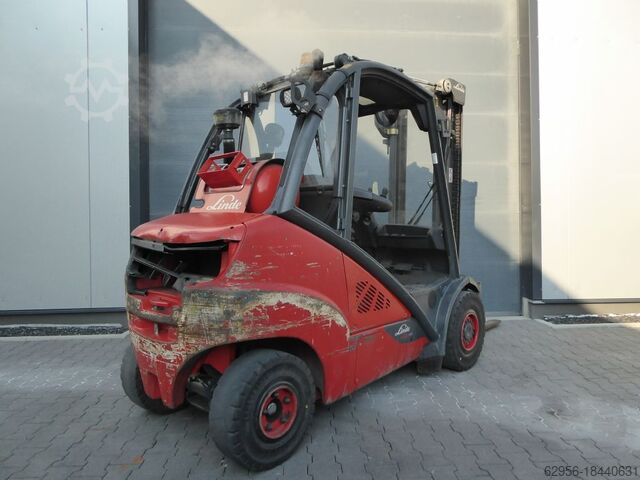Treibgasstapler Linde H35T-02