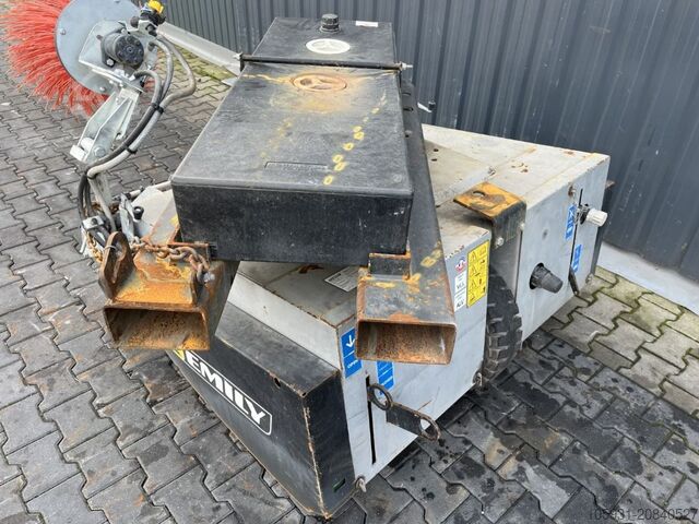 Kehrmaschinen *Sonstige EMILY BALEAD 130/396