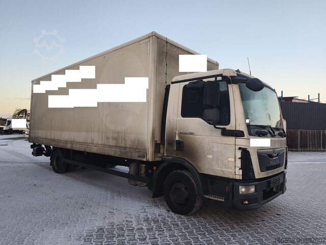 Koffer MAN TGL 12.250 Koffer 3-Sitzer Euro 6 4x2 AHK LBW (48)