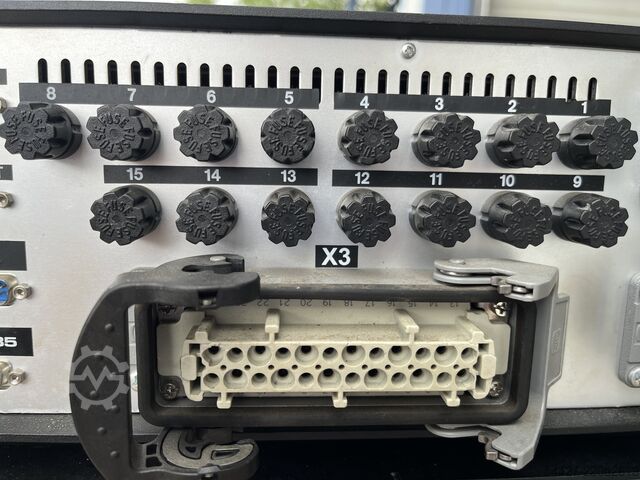 Hot runner unit Feller Engineering MCS 15