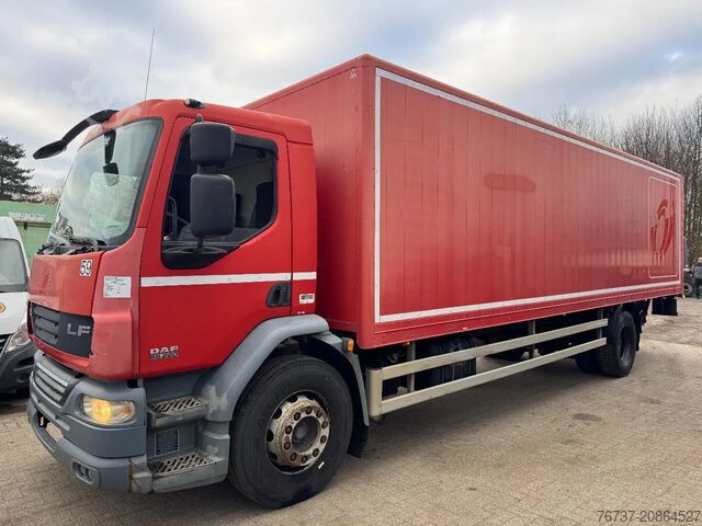 Koffer DAF LF 55.220 **BELGIAN TRUCK-MANUAL GEARBOX**