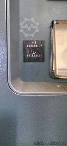 Universal-Bearbeitungszentrum DMG MORI DMF 180-7