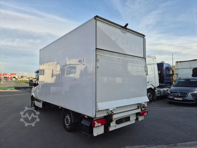 Box truck Mercedes-Benz SPRINTER 316 CDI