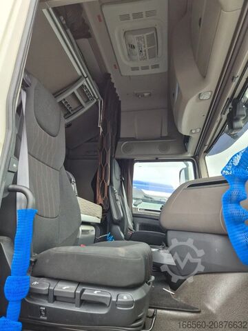 Standard-Traktor DAF XF 530 FT SUPER SPACE CAB ZF INTARDER