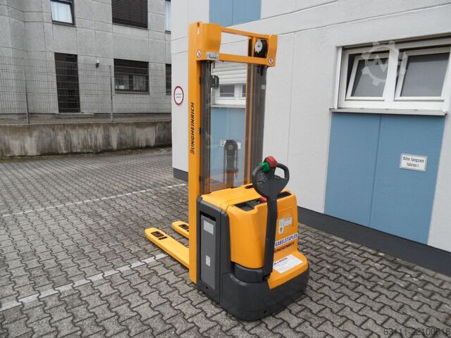 High Lift stacker Jungheinrich EJC 214z - Initialhub (Basishub) - 5,35 m Triplex
