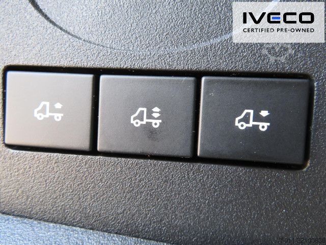 Box van IVECO Daily 70C18HA8/P Koffer/LBW Klima, NL 3228kg