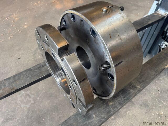 Three-jaw chuck SMW HG 400
