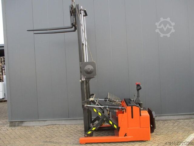 High lifting pallet truck BT RWE120